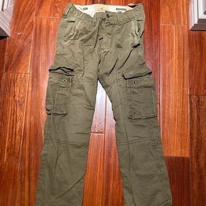Hollister Cargo Pants for Men - Poshmark